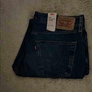 Levi's Men's Dark Blue Relaxed Jeans